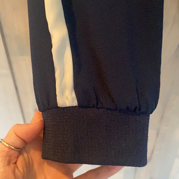 ZARA BASIC COLLECTION XS draw string  navy/cream - Picture 2 of 10